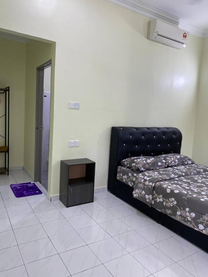 Room/Homestay Nazadja Сунгай Бесар Екстериор снимка