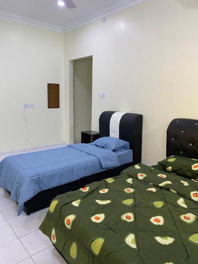 Room/Homestay Nazadja Сунгай Бесар Екстериор снимка